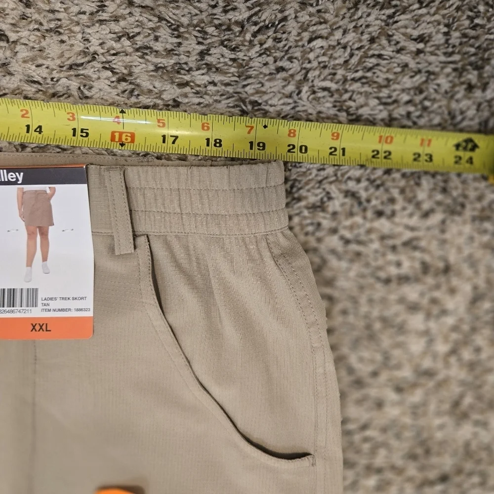 Tilley Ladies Tan Trek Skort With Stretch Ripstop Material Size XXL